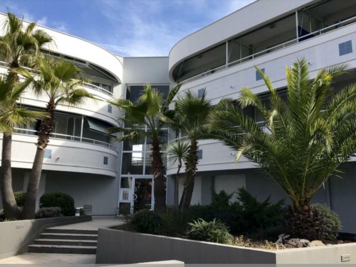 Ferienwohnung F2 Immeuble Les Pieds Dans L'Eau Villeneuve-Loubet Exterior foto
