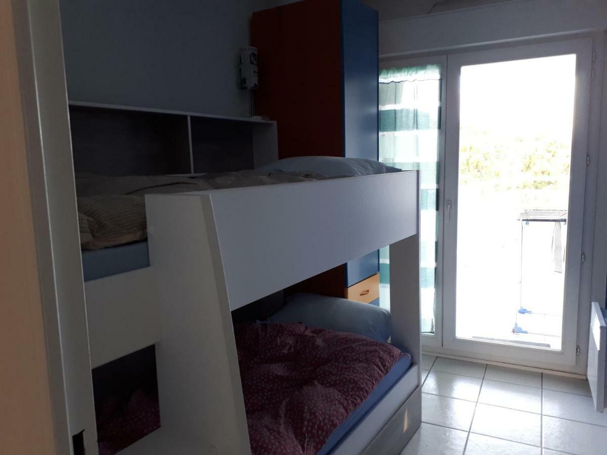 Ferienwohnung F2 Immeuble Les Pieds Dans L'Eau Villeneuve-Loubet Exterior foto
